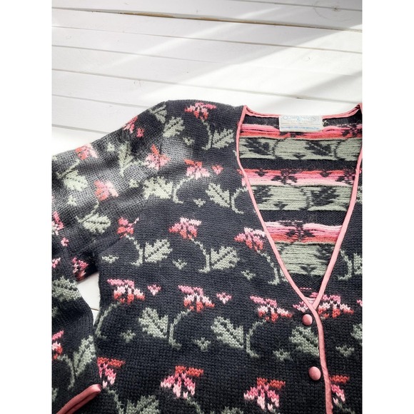 vtg Susan Bristol‎ black pink floral wool cardigan sweater - Picture 3 of 4